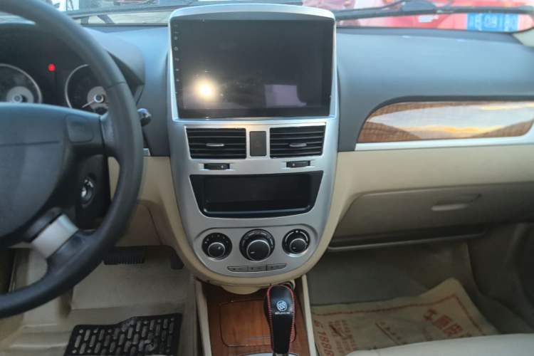 Used Buick Excelle 2013 1.5L Automatic Luxury Model Audio And AC Panel