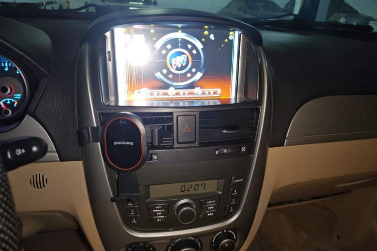 Used Buick Excelle 2013 1.5L Automatic Classic Model Audio And AC Panel