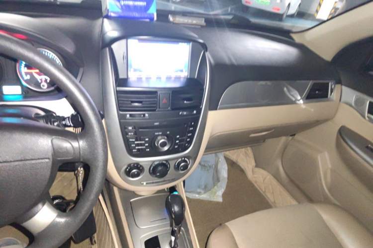 Used Buick Excelle 2013 1.5L Automatic Classic Model Audio And AC Panel
