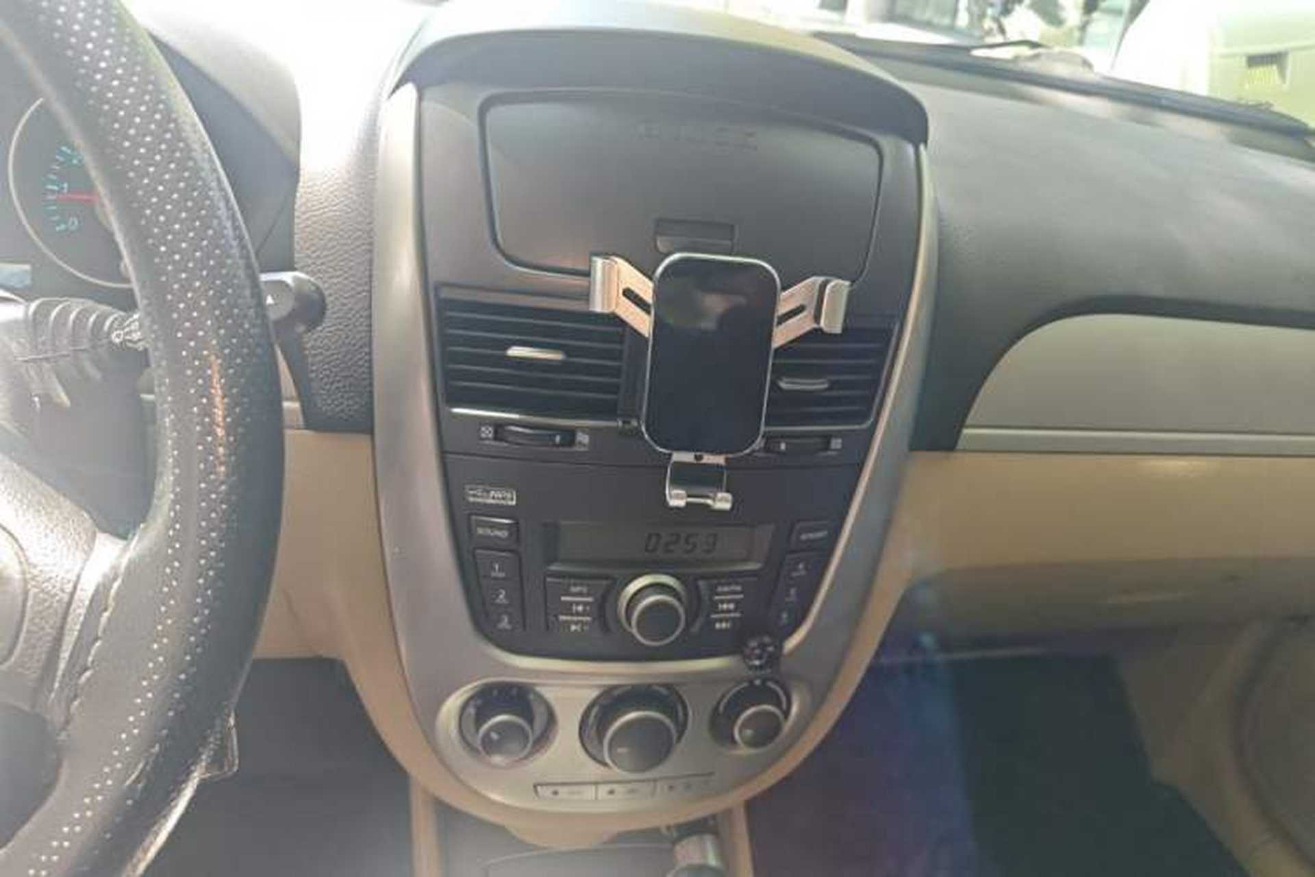 Used Buick Excelle 2013 1.5L Automatic Classic Model Audio And AC Panel