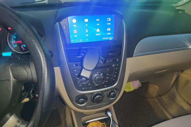 Used Buick Excelle 2013 1.5L Manual Classic Model Audio And AC Panel