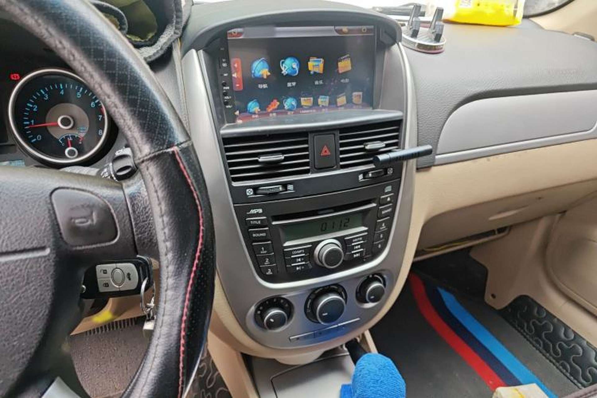 Used Buick Excelle 2013 1.5L Automatic Classic Model Audio And AC Panel