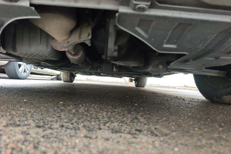 Used Buick Excelle 2013 1.5L Manual Classic Model Chassis Front
