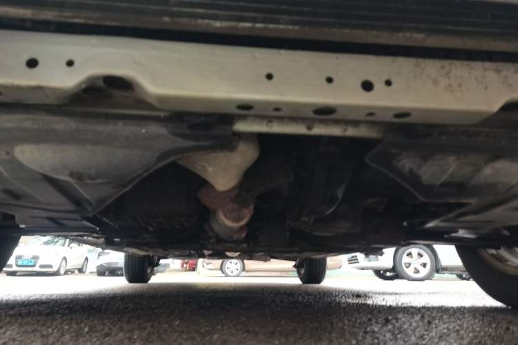 Used Buick Excelle 2013 1.5L Manual Classic Model Chassis Front