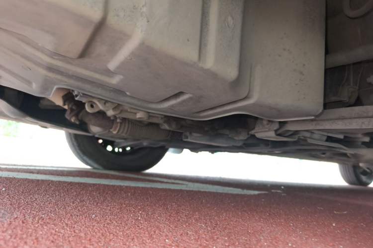 Used Buick Excelle 2013 1.5L Automatic Classic Model Chassis Front