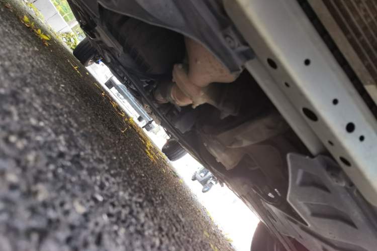 Used Buick Excelle 2013 1.5L Manual Classic Model Chassis Front