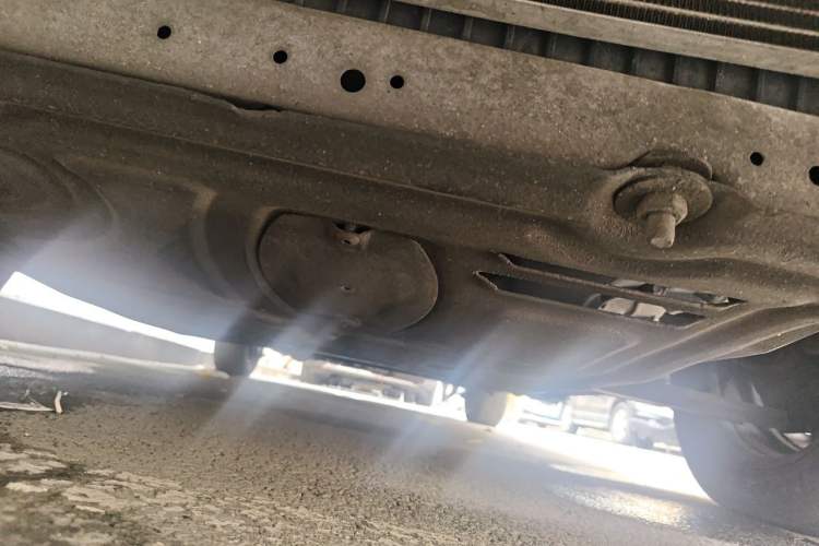 Used Buick Excelle 2013 1.5L Automatic Classic Model Chassis Front