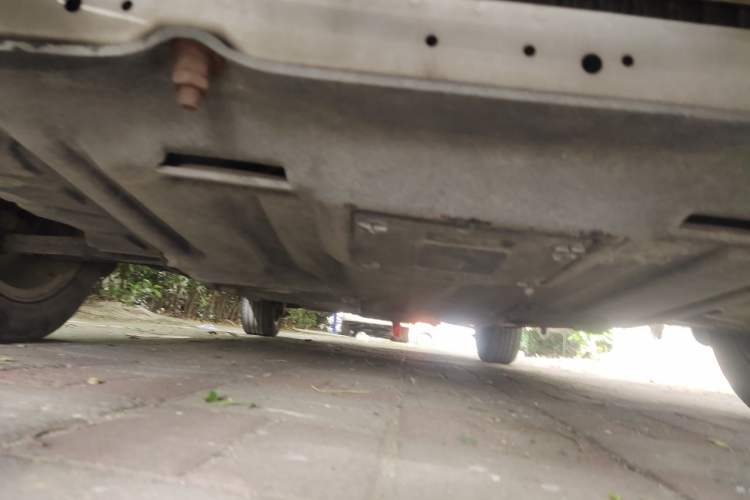 Used Buick Excelle 2013 1.5L Manual Luxury Model Chassis Front