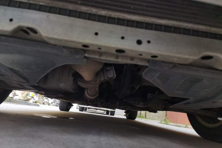 Used Buick Excelle 2013 1.5L Manual Classic Model Chassis Front