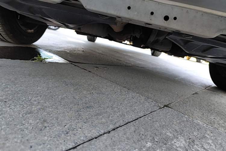 Used Buick Excelle 2013 1.5L Manual Classic Model Chassis Front