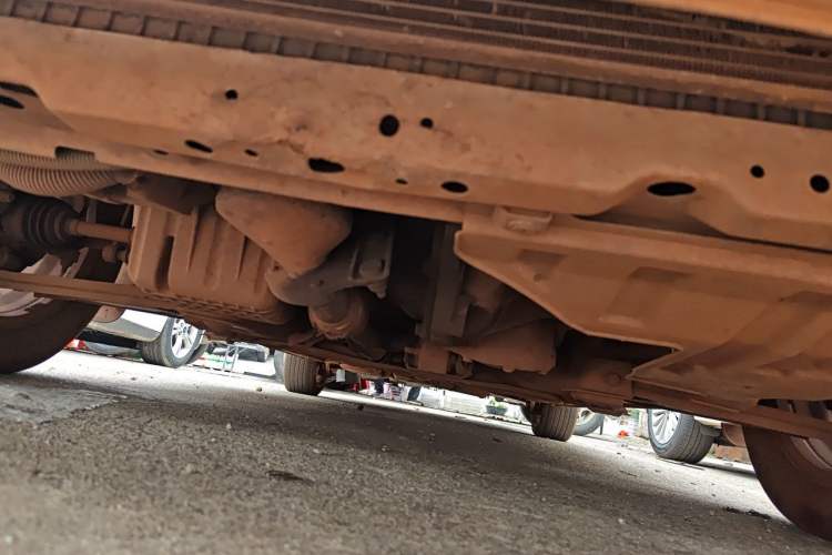 Used Buick Excelle 2013 1.5L Manual Classic Model Chassis Front