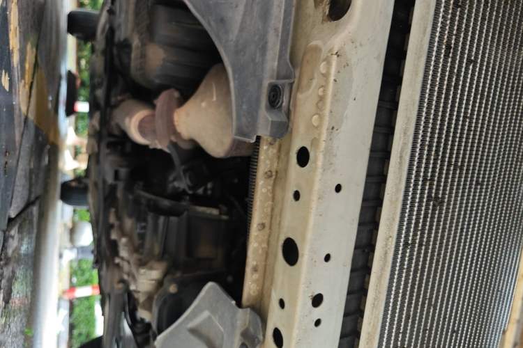 Used Buick Excelle 2013 1.5L Automatic Classic Model Chassis Front