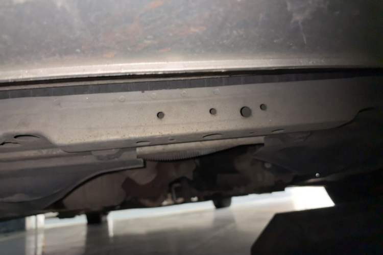 Used Buick Excelle 2013 1.5L Automatic Classic Model Chassis Front