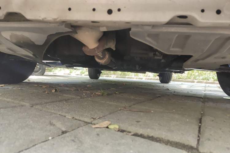 Used Buick Excelle 2013 1.5L Automatic Classic Model Chassis Front