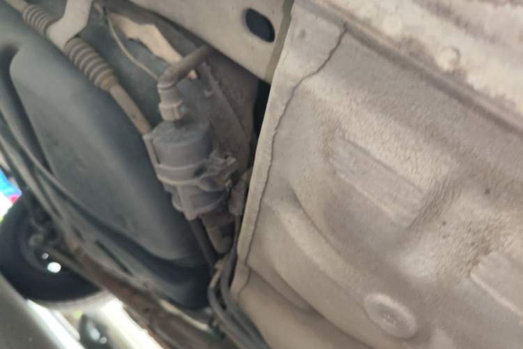Used Buick Excelle 2013 1.5L Automatic Classic Model Chassis Front Left