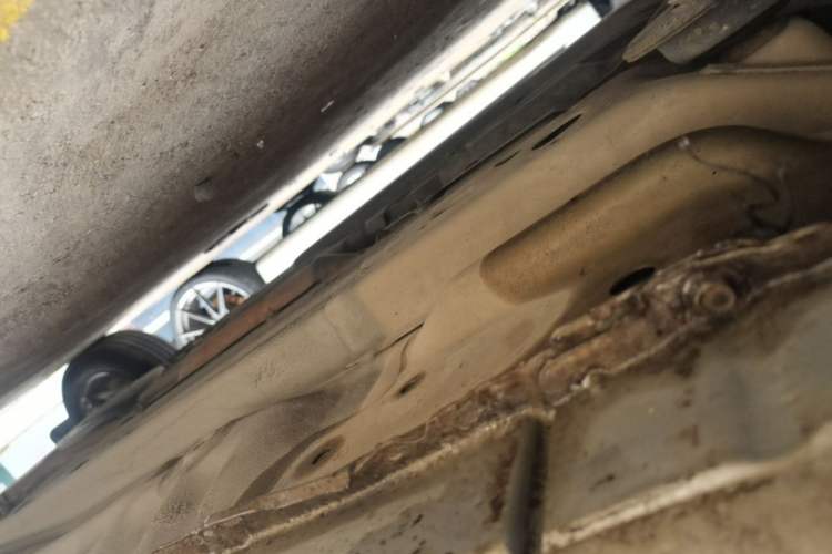 Used Buick Excelle 2013 1.5L Automatic Classic Model Chassis Front Left