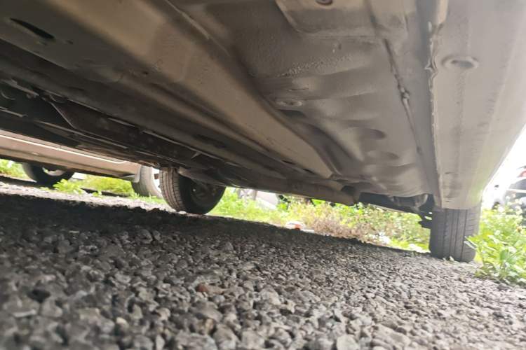 Used Buick Excelle 2013 1.5L Automatic Classic Model Chassis Front Left