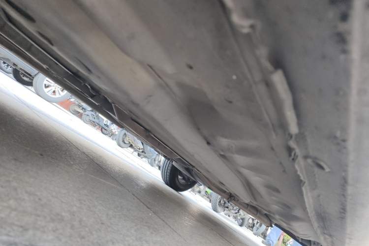 Used Buick Excelle 2013 1.5L Automatic Classic Model Chassis Front Left
