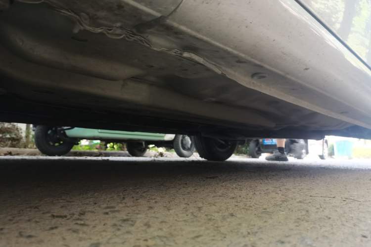 Used Buick Excelle 2013 1.5L Automatic Classic Model Chassis Front Left