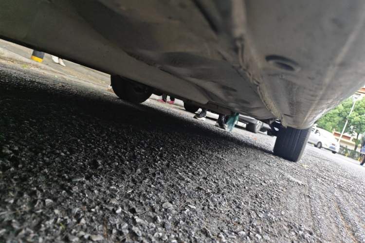 Used Buick Excelle 2013 1.5L Manual Classic Model Chassis Front Left