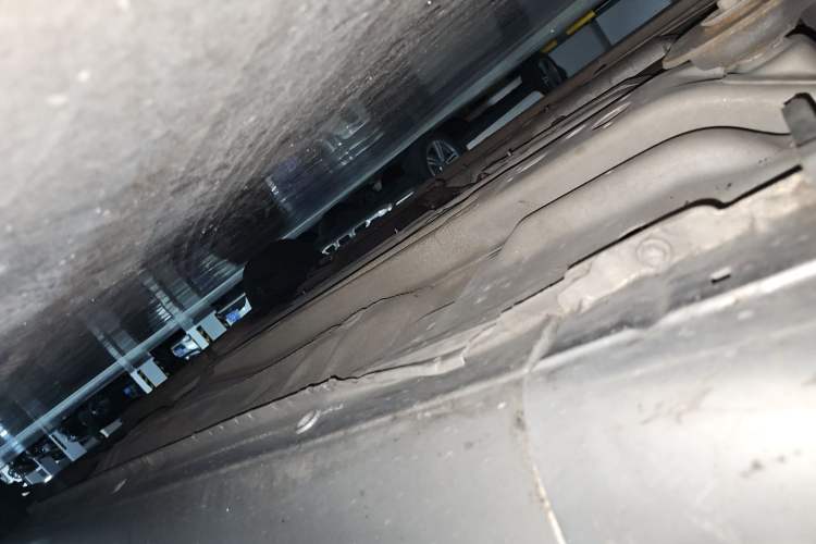Used Buick Excelle 2013 1.5L Automatic Classic Model Chassis Front Left