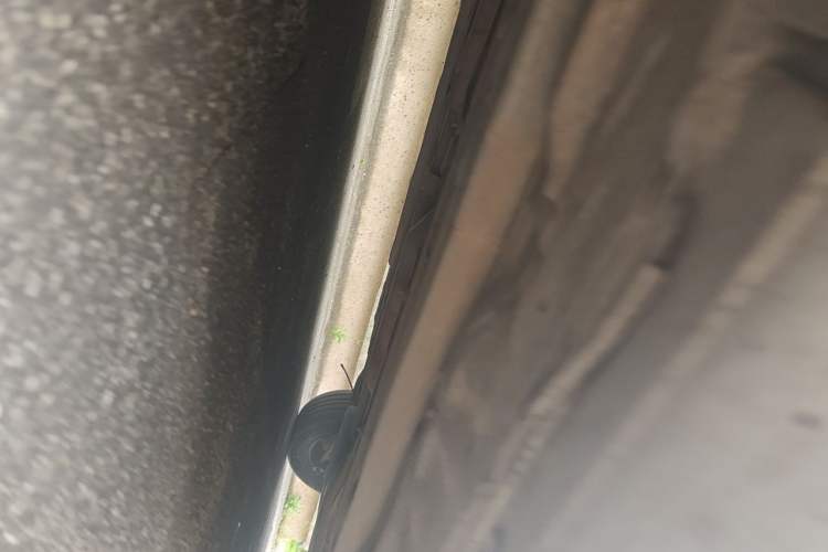 Used Buick Excelle 2013 1.5L Manual Classic Model Chassis Front Left