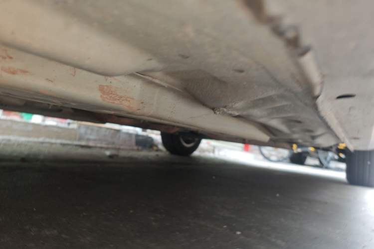 Used Buick Excelle 2013 1.5L Automatic Classic Model Chassis Front Left