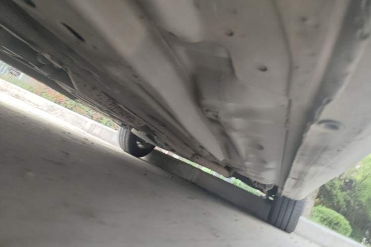 Used Buick Excelle 2013 1.5L Manual Classic Model Chassis Front Left