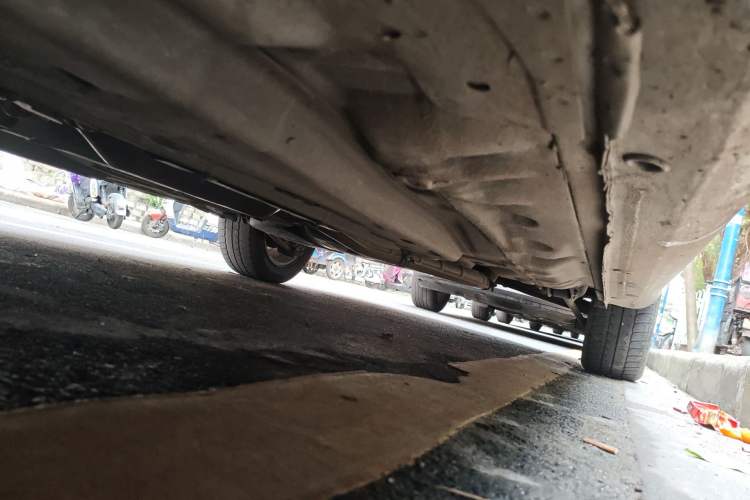 Used Buick Excelle 2013 1.5L Automatic Luxury Model Chassis Front Left