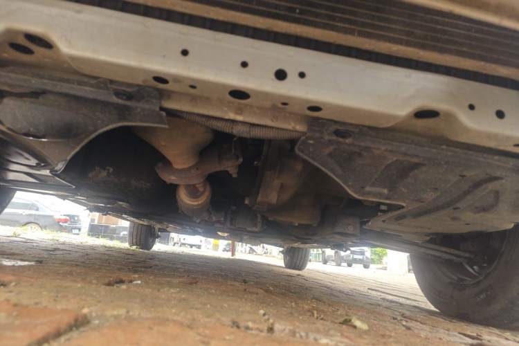 Used Buick Excelle 2013 1.5L Manual Classic Model Chassis Front