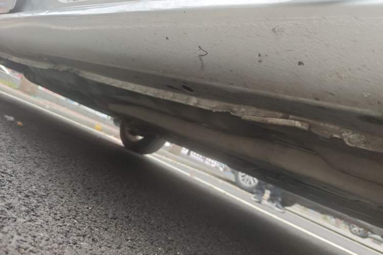 Used Buick Excelle 2013 1.5L Manual Luxury Model Chassis Front Right