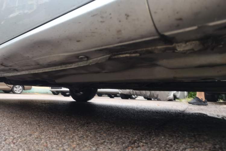Used Buick Excelle 2013 1.5L Manual Classic Model Chassis Front Right
