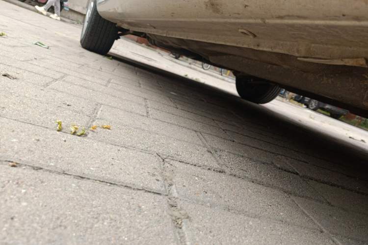 Used Buick Excelle 2013 1.5L Automatic Classic Model Chassis Front Right