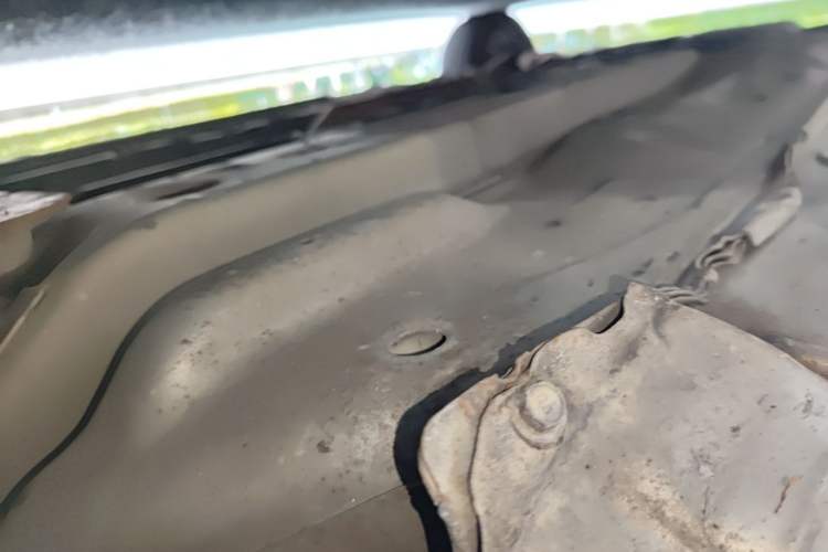 Used Buick Excelle 2013 1.5L Manual Classic Model Chassis Front Right
