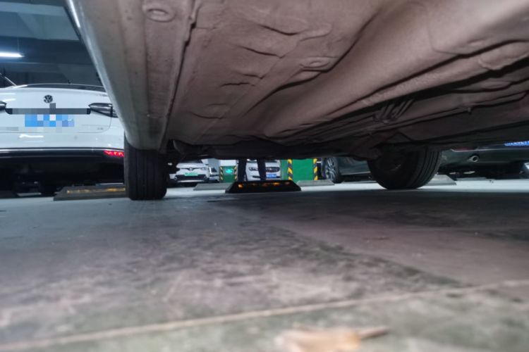 Used Buick Excelle 2013 1.5L Automatic Classic Model Chassis Front Right