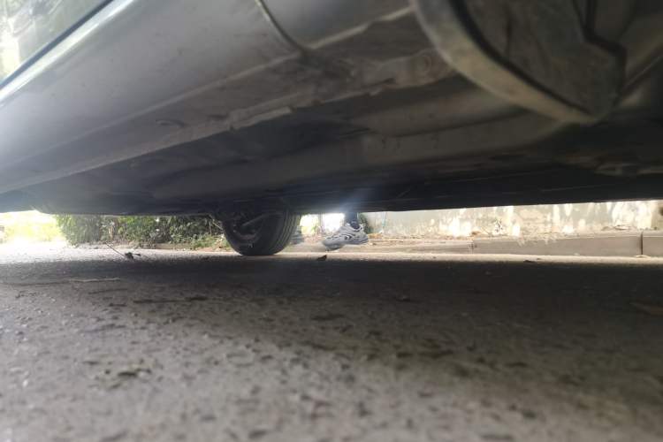 Used Buick Excelle 2013 1.5L Automatic Classic Model Chassis Front Right