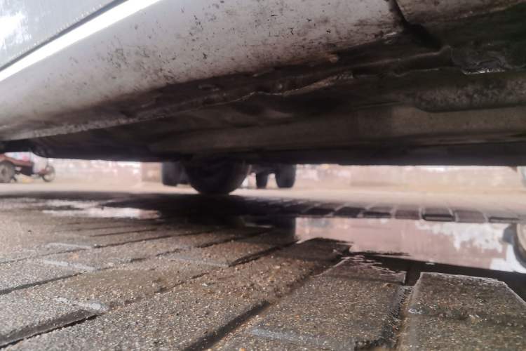 Used Buick Excelle 2013 1.5L Automatic Classic Model Chassis Front Right