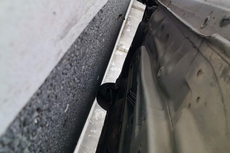 Used Buick Excelle 2013 1.5L Automatic Classic Model Chassis Front Right