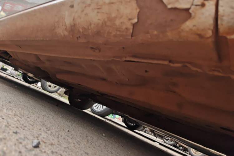 Used Buick Excelle 2013 1.5L Manual Classic Model Chassis Front Right