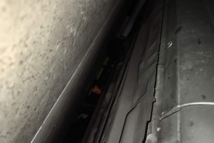 Used Buick Excelle 2013 1.5L Automatic Classic Model Chassis Front Right