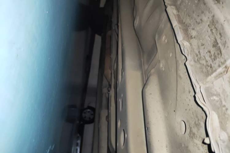 Used Buick Excelle 2013 1.5L Automatic Classic Model Chassis Front Right