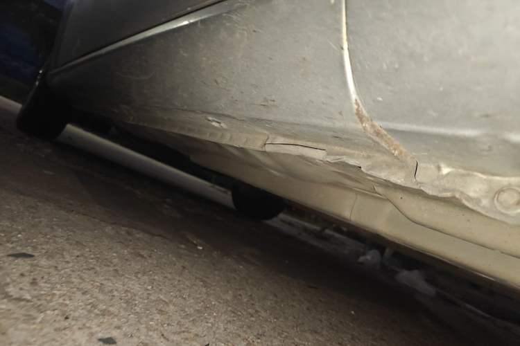 Used Buick Excelle 2013 1.5L Manual Classic Model Chassis Front Right
