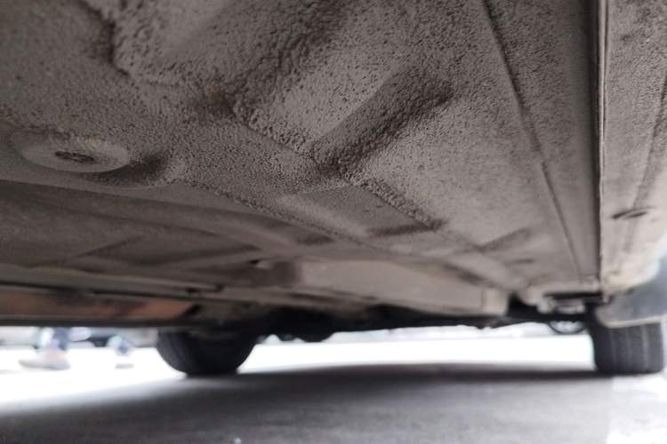 Used Buick Excelle 2013 1.5L Automatic Classic Model Chassis Front Right