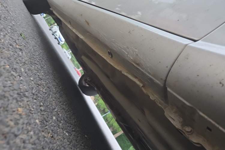 Used Buick Excelle 2013 1.5L Manual Luxury Model Chassis Front Right