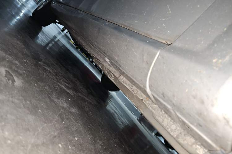 Used Buick Excelle 2013 1.5L Automatic Classic Model Chassis Front Right