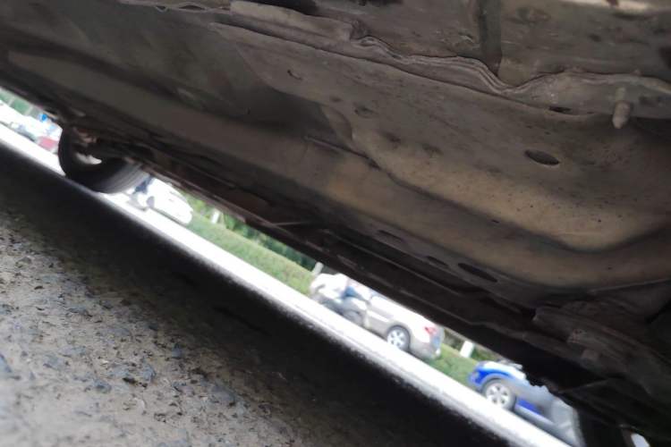 Used Buick Excelle 2013 1.5L Manual Classic Model Chassis Front Right