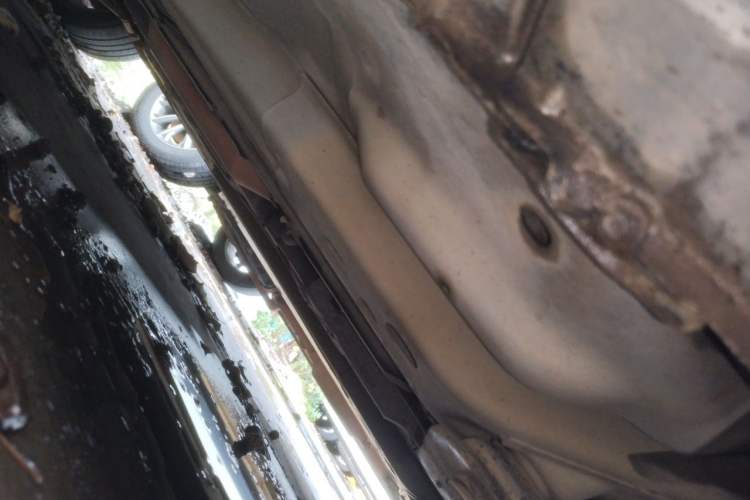 Used Buick Excelle 2013 1.5L Manual Classic Model Chassis Front Right