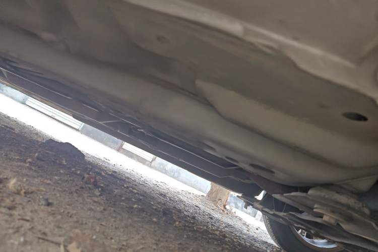 Used Buick Excelle 2013 1.5L Manual Classic Model Chassis Front Right