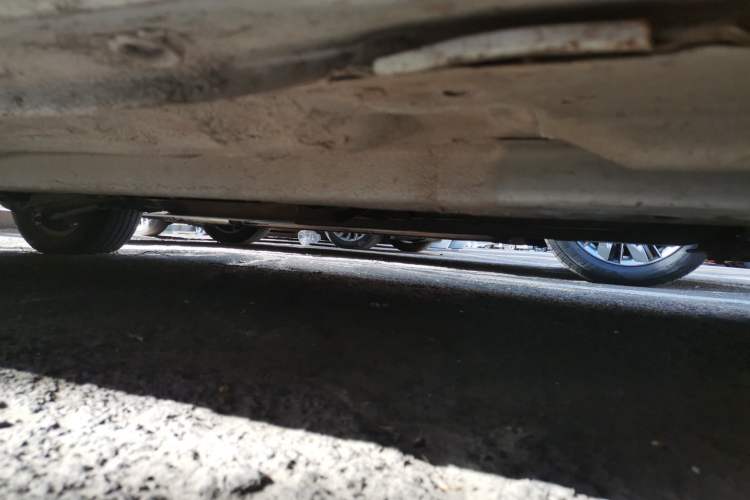 Used Buick Excelle 2013 1.5L Automatic Classic Model Chassis Front Right