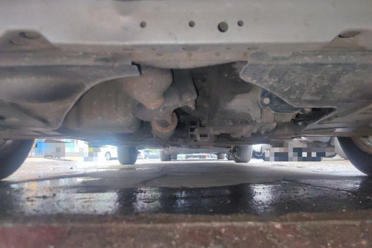 Used Buick Excelle 2013 1.5L Automatic Classic Model Chassis Front
